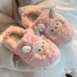 Plyšové ovečkové pantofle pro ženy i muže měkké zimní teplé domácí obuv roztomilé kawaii - náhled 5