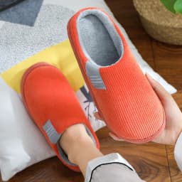 Zimní teplé chlupaté papuče pro muže i ženy neklouzavé pohodlné domácí papuče - náhled 4