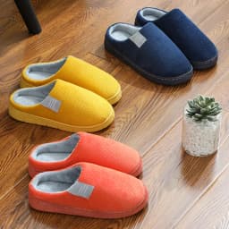 Zimní teplé chlupaté papuče pro muže i ženy neklouzavé pohodlné domácí papuče - náhled 3