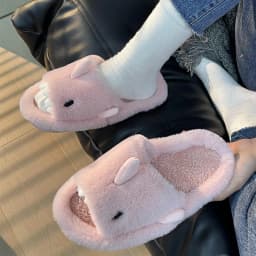 Unisex domácí pantofle se vzorem žraloka - teplé, plyšové, protiskluzové, bavlněné - náhled 7