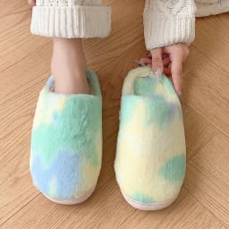 Tie-dye nadýchané kožušinové papuče pro ženy teplé na zimu vel. 45 - náhled 7