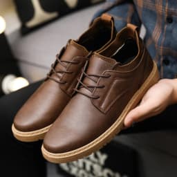 Pánské tenisky z hnědé kůže business casual nízké šněrovací měkká podrážka pro řízení vulkanizovaná - náhled 4