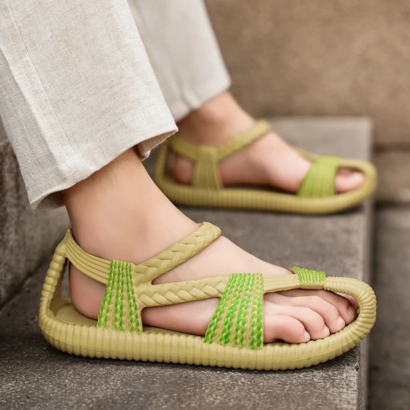 Pánské letní sandály 2024 lehké EVA protiskluzové plážové pantofle outdoor