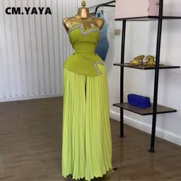 Dámská dvoudílná souprava crop top s kamínky a plisované široké kalhoty - náhled 3