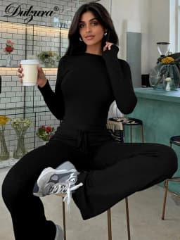 Dámský dvoudílný set crop topu s dlouhým rukávem a flare kalhotami s šňůrkou podzim streetwear - náhled 5