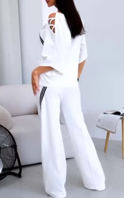 Dámská dvoudílná bílá sportovní souprava off shoulder top kalhoty bavlněné - náhled 7