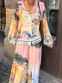 Potištěný dvoudílný set košile s dlouhým rukávem a širokými kalhotami s elastickým pasem jarní look - náhled 4