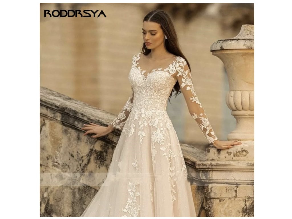 Elegantní bohémské svatební šaty "Elegant"