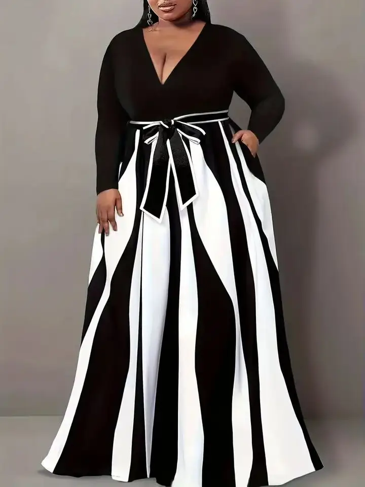 Dámské plus size pruhované šaty s výstřihem do V elegantní společenské modro-béžové