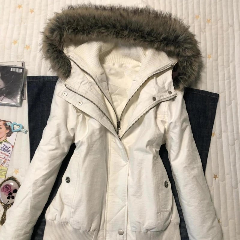 Nová podzimní a zimní retro čistě bílá kožešinová bunda s kapucí pro ženy, Y2k Harajuku, slim osobnostní pouliční krátká bunda