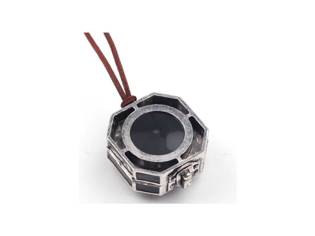 Náhrdelník Piráti z karibiku kompas