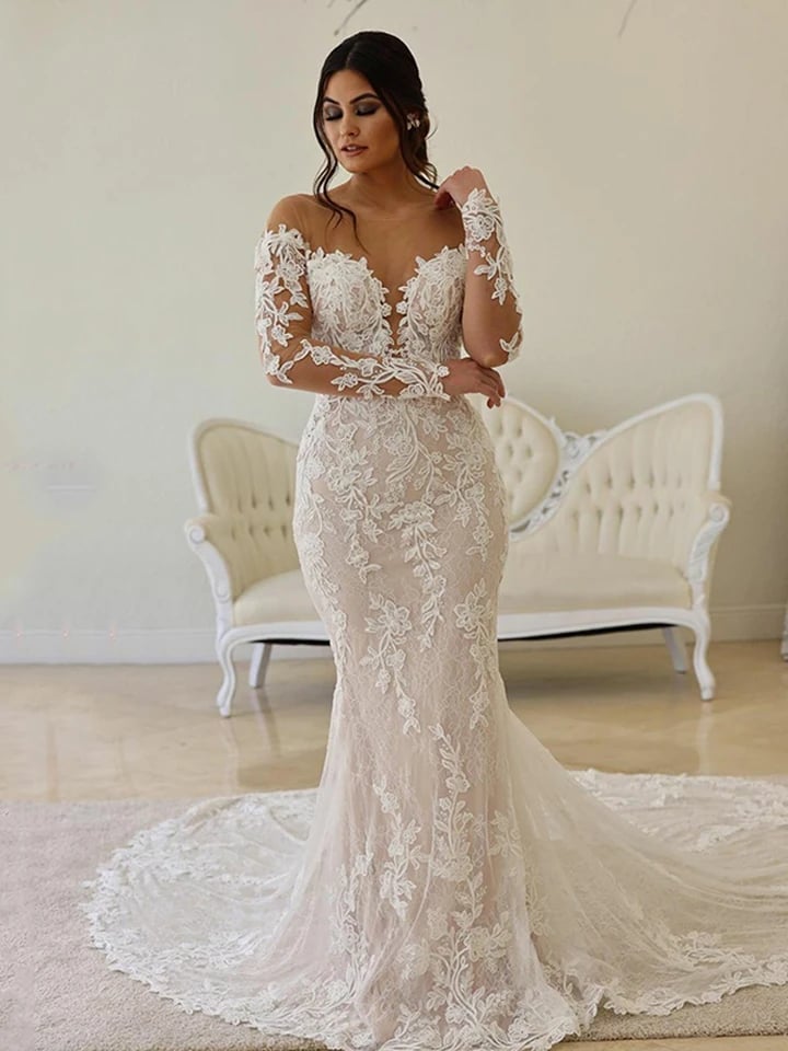 Elegantní průsvitné svatební šaty s výstřihem do O-neck a dlouhým rukávem s aplikací a odhalenými zády, velikost pro zakázku
