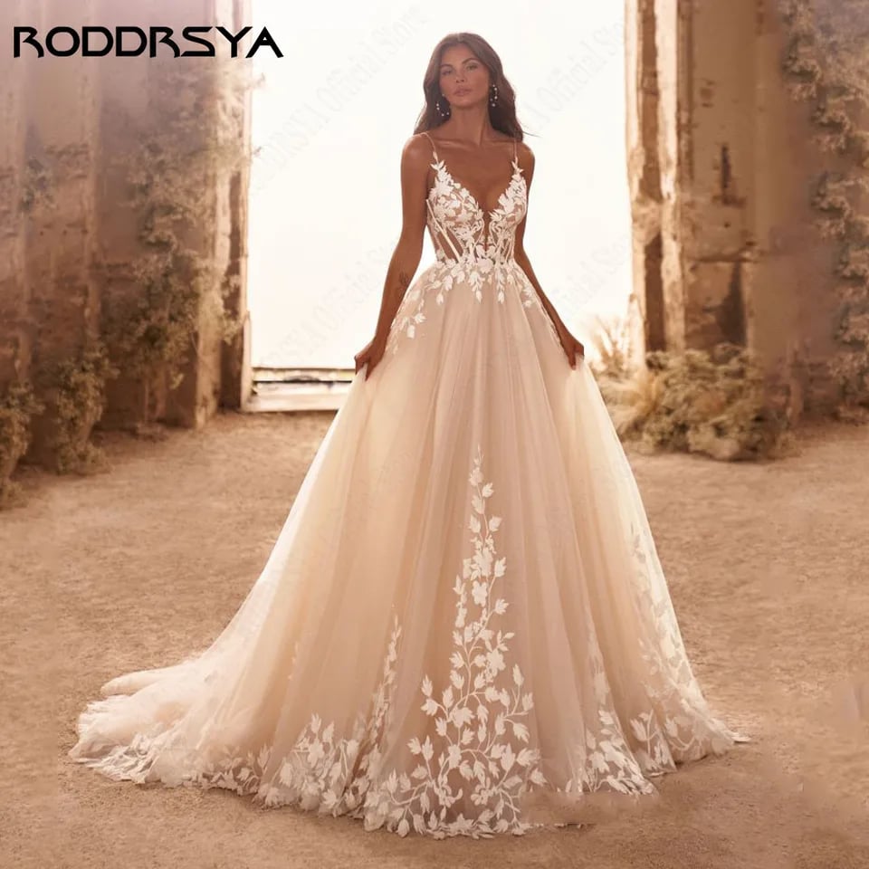 RODDRSYA Špagetová ramínka Třpytky Svatební šaty Dámské V-výstřih Applique Backless Boho Vestidos De Novia Sweep Train Přizpůsobené