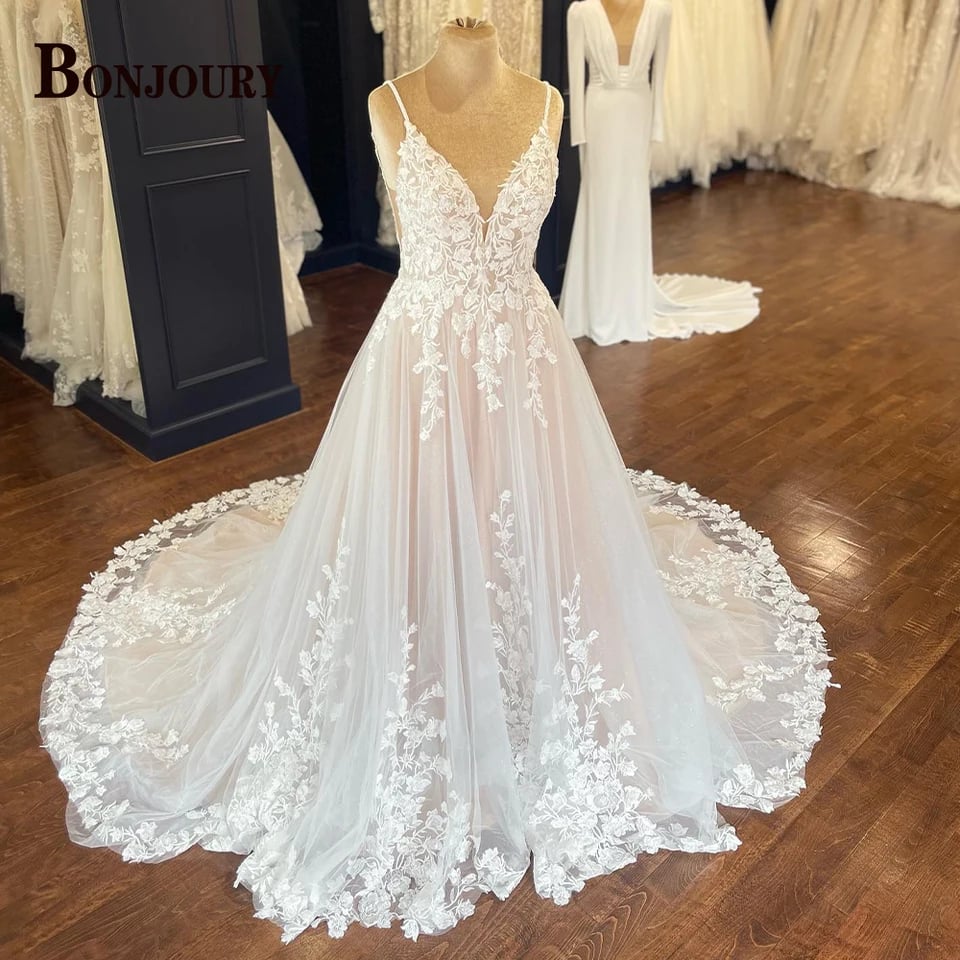 BONJOURY Moderní svatební šaty pro ženy bez rukávů špagetová ramínka 2024 svatební tylové áčkové šaty vestidos de noiva vyrobené na zakázku