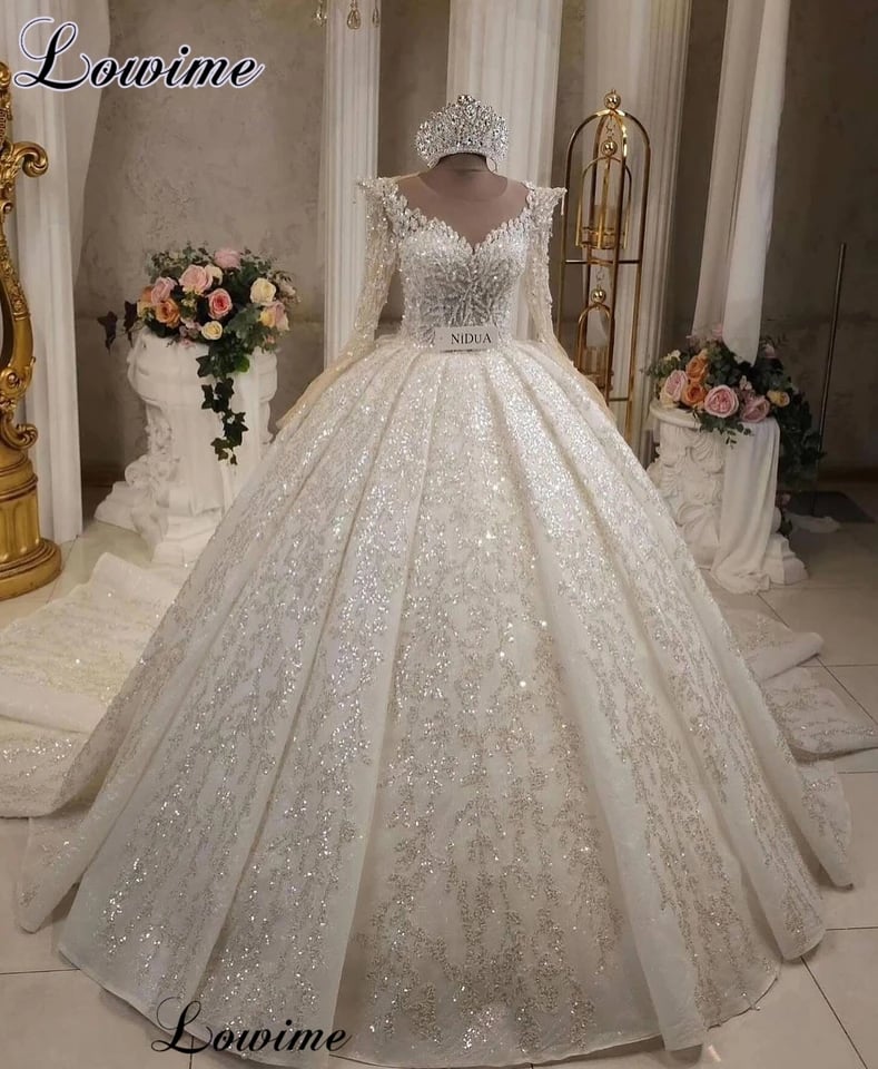 Svatební šaty s dlouhým rukávem, průsvitným výstřihem, vlečkou a kaplí, bílé, na zakázku, plus size