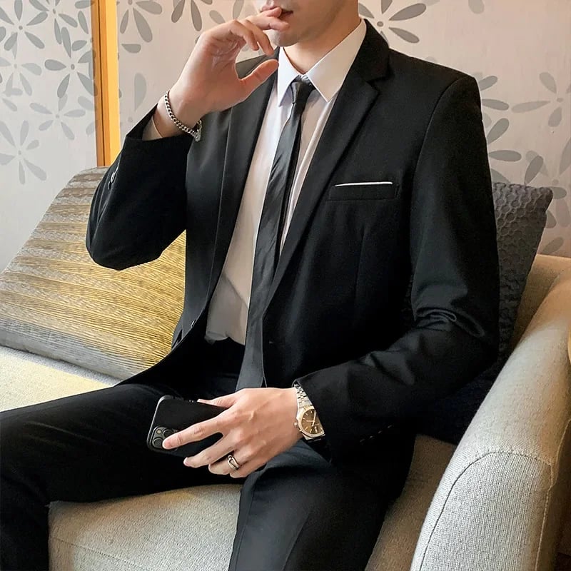 Pánský černý profesionální oblek - formální pracovní bunda a kalhoty, šití na míru