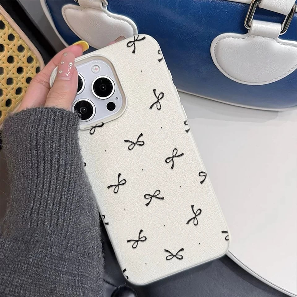 Silikonový kryt s černým potiskem mašle pro iPhone 16, 15, 14, 13, 12, 11 Pro Max, měkký kryt
