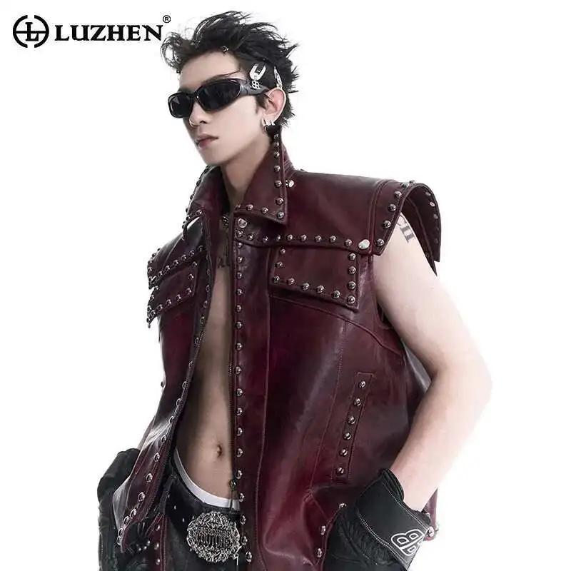 Pánská kožená vesta s nýty - Motorkářský punk styl, módní černá vesta