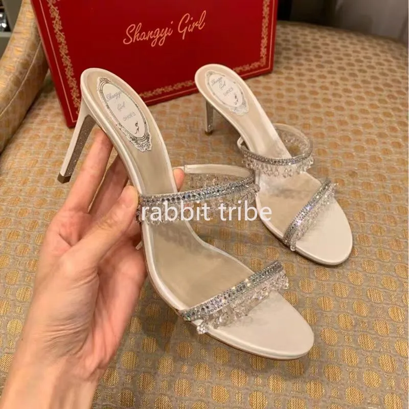 Dámské sandály s vysokými podpatky a vodními diamanty