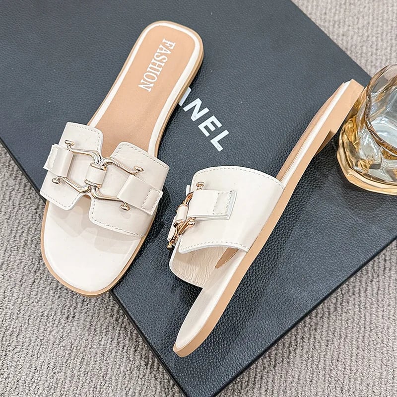 Dámské letní sandály flipflopy s přezkou ploché pohodlné a trendy